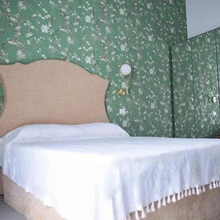 Corso Vittorio Elegant *