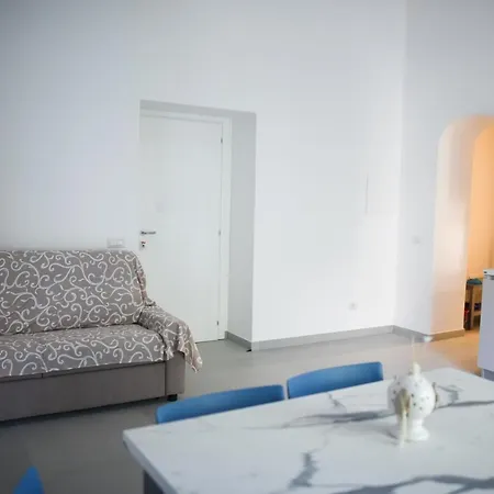 Corso Vittorio Elegant 公寓 利帕里