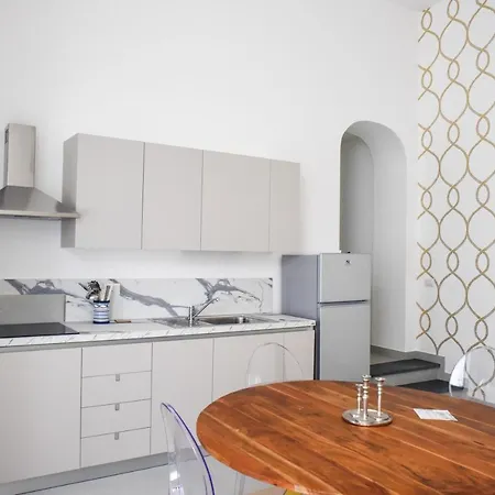 Corso Vittorio Elegant Apartamento Lipari (Isola Lipari)