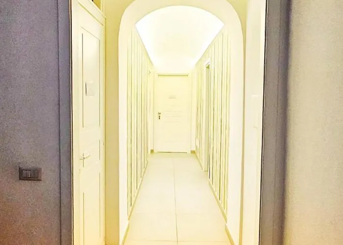 Corso Vittorio Elegant * Lípara